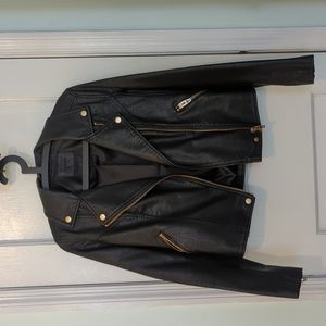 Vegan leather jacket, Size Small EUC